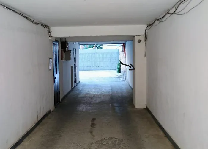 васил левски 61 公寓 *