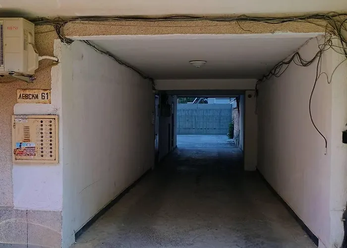 васил левски 61 * Burgas